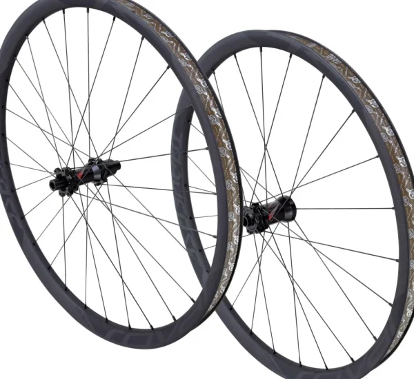 Roval Traverse SL Fattie 650b